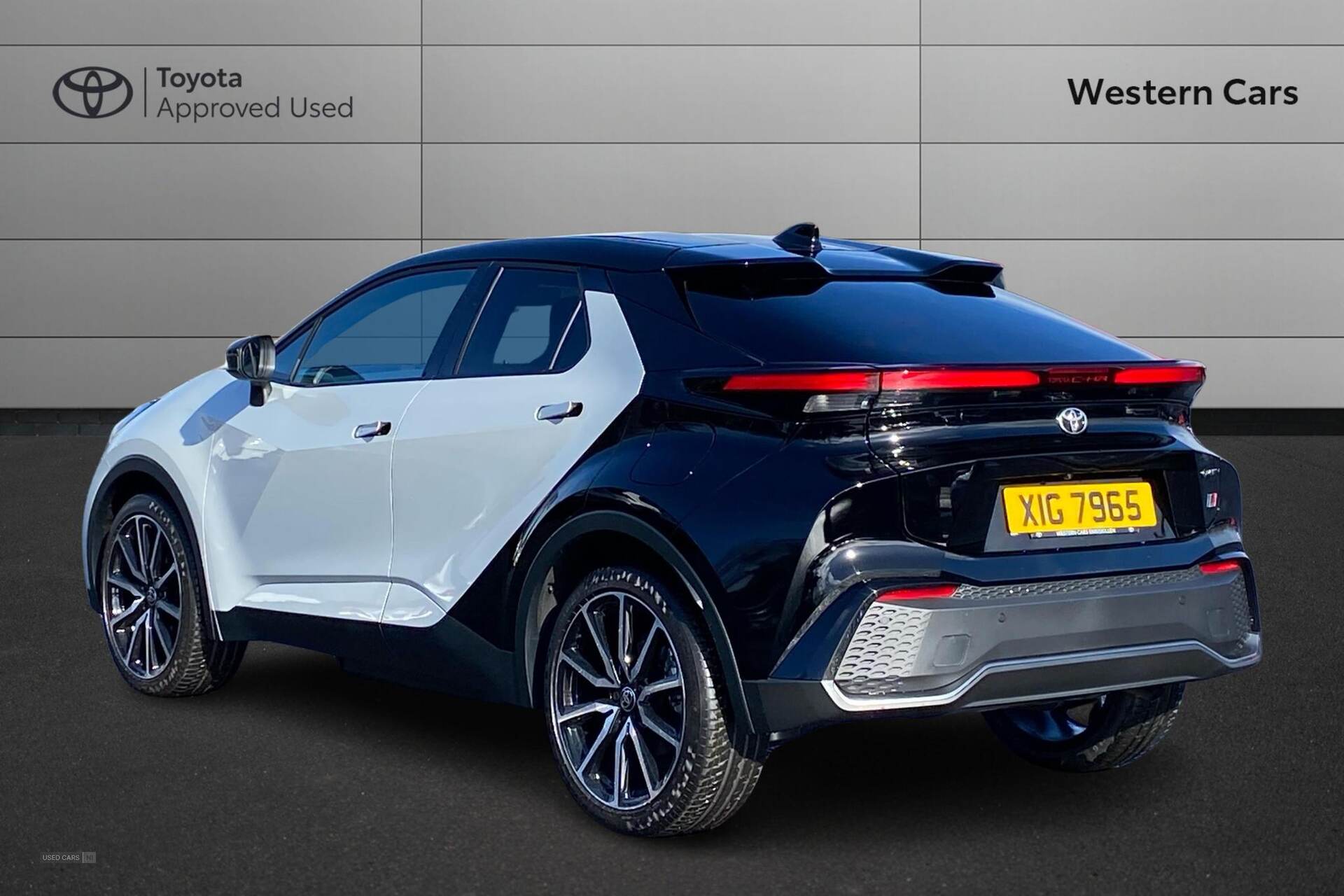 Sep 2024 Toyota C-HR 2.0 PHEV GR Sport 5dr CVT