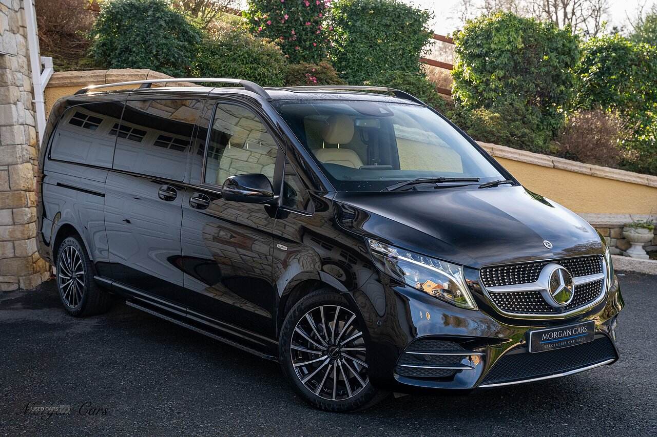 Sep 2023 Mercedes-Benz V Class V300 d AMG Line 5dr 9G-Tronic [Extra Long]