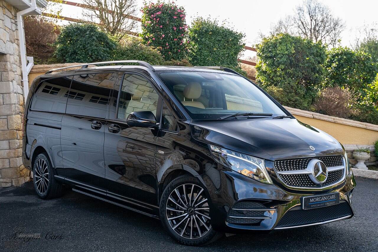 Sep 2023 Mercedes-Benz V Class V300 d AMG Line 5dr 9G-Tronic [Extra Long]