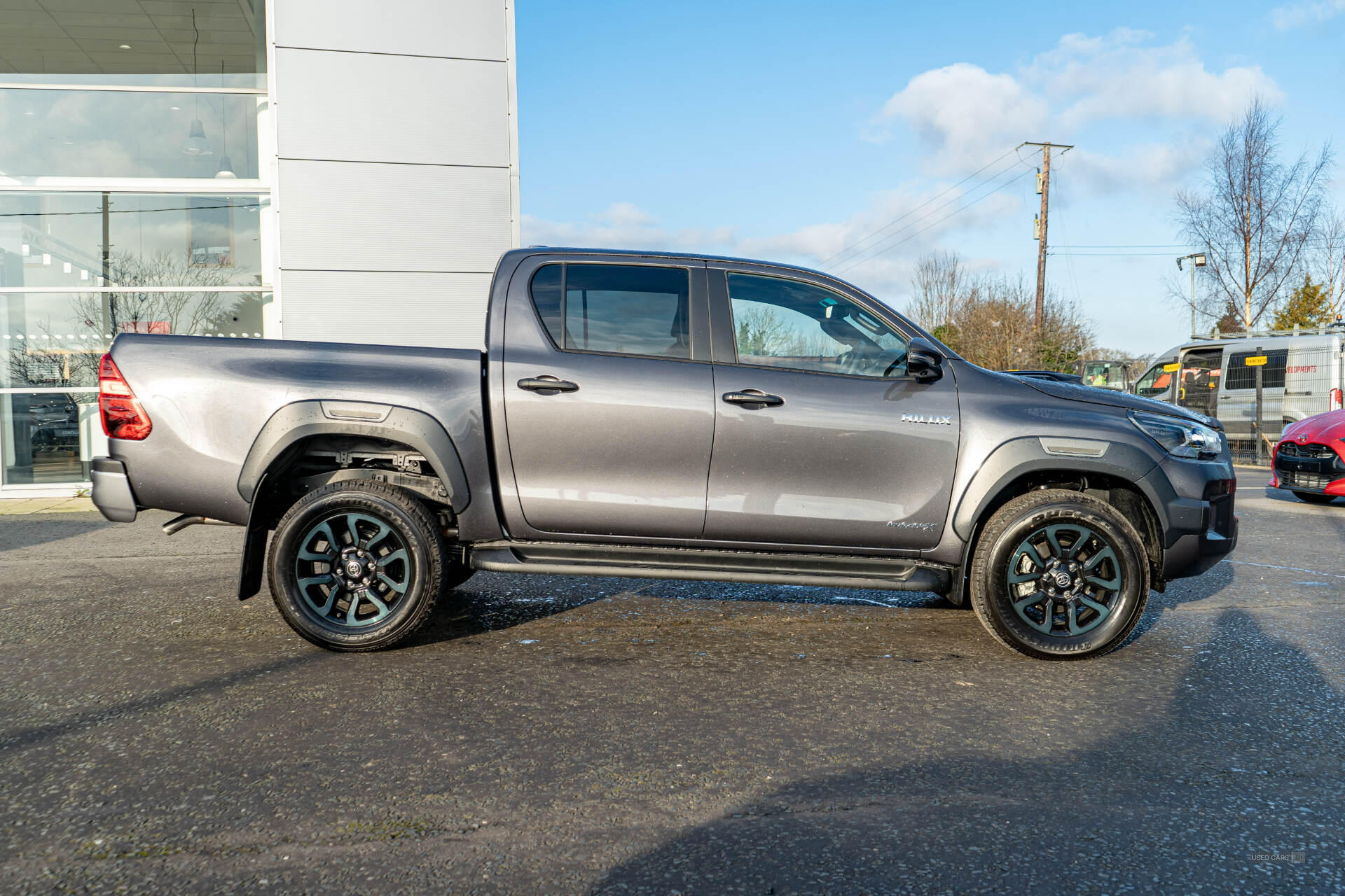 Mar 2025 Toyota Hilux Hilux Invincible X DC 2.8 Auto 204 Hybrid 48V