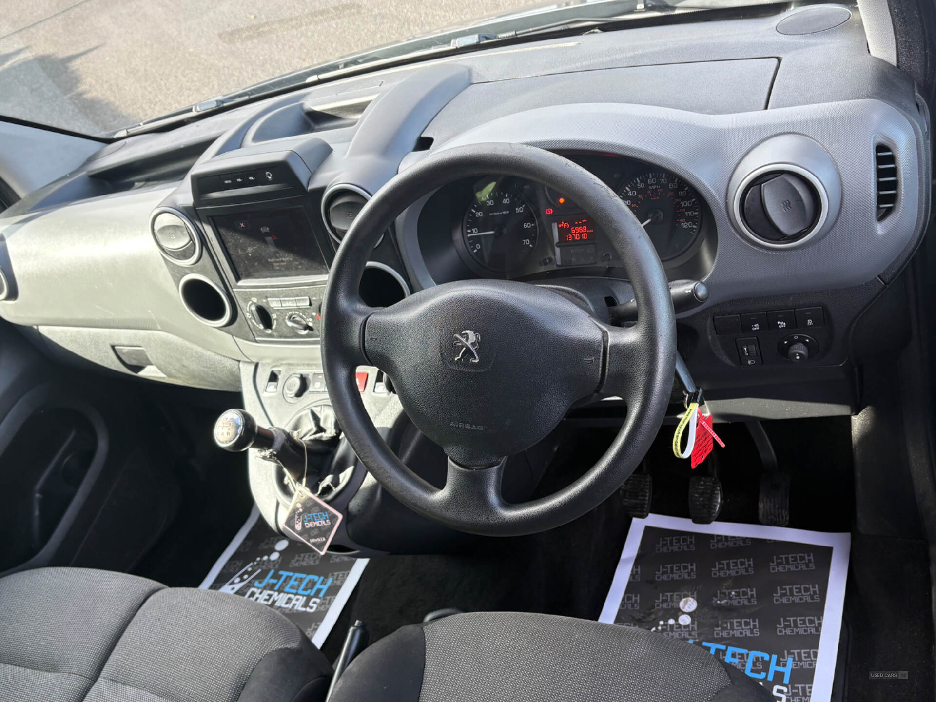 Aug 2018 Peugeot Partner 850 1.6 BlueHDi 100 Professional Van [non SS]