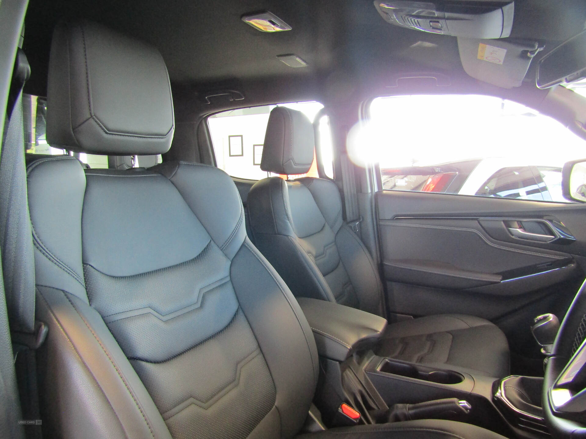 Dec 2024 Isuzu D-Max 1.9 V-Cross Double Cab 4x4