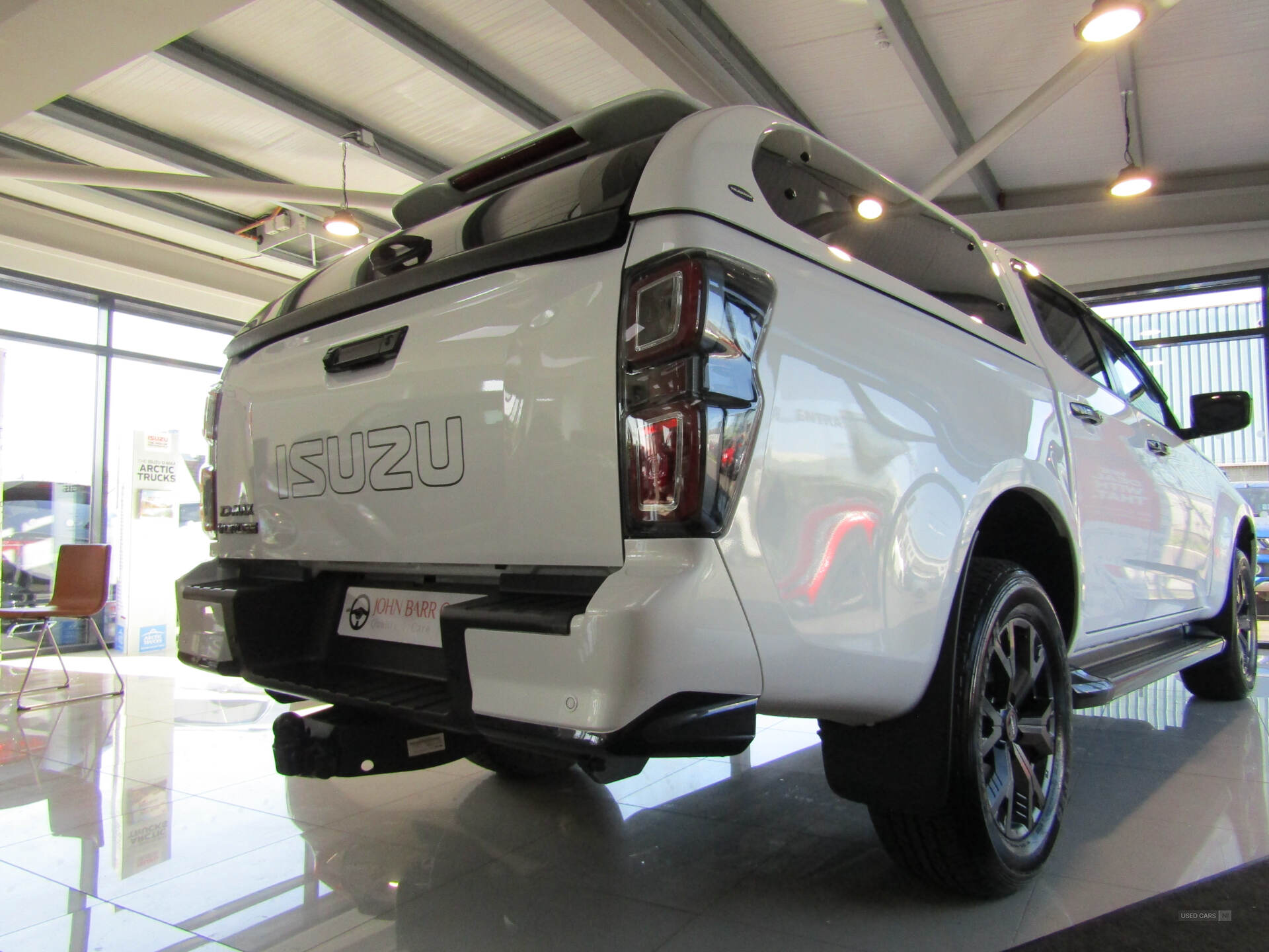 Dec 2024 Isuzu D-Max 1.9 V-Cross Double Cab 4x4