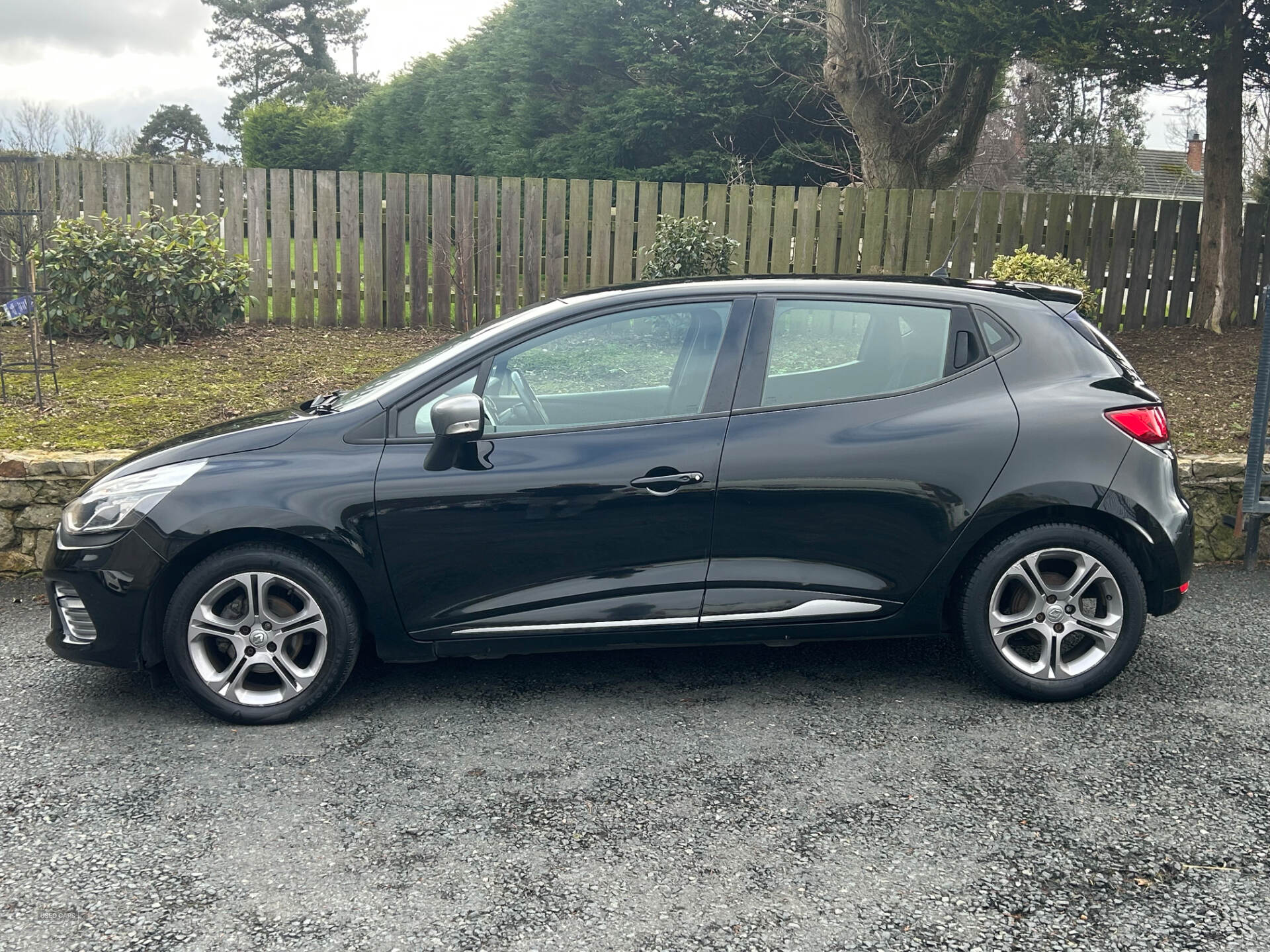 Renault Clio DIESEL HATCHBACK in Tyrone
