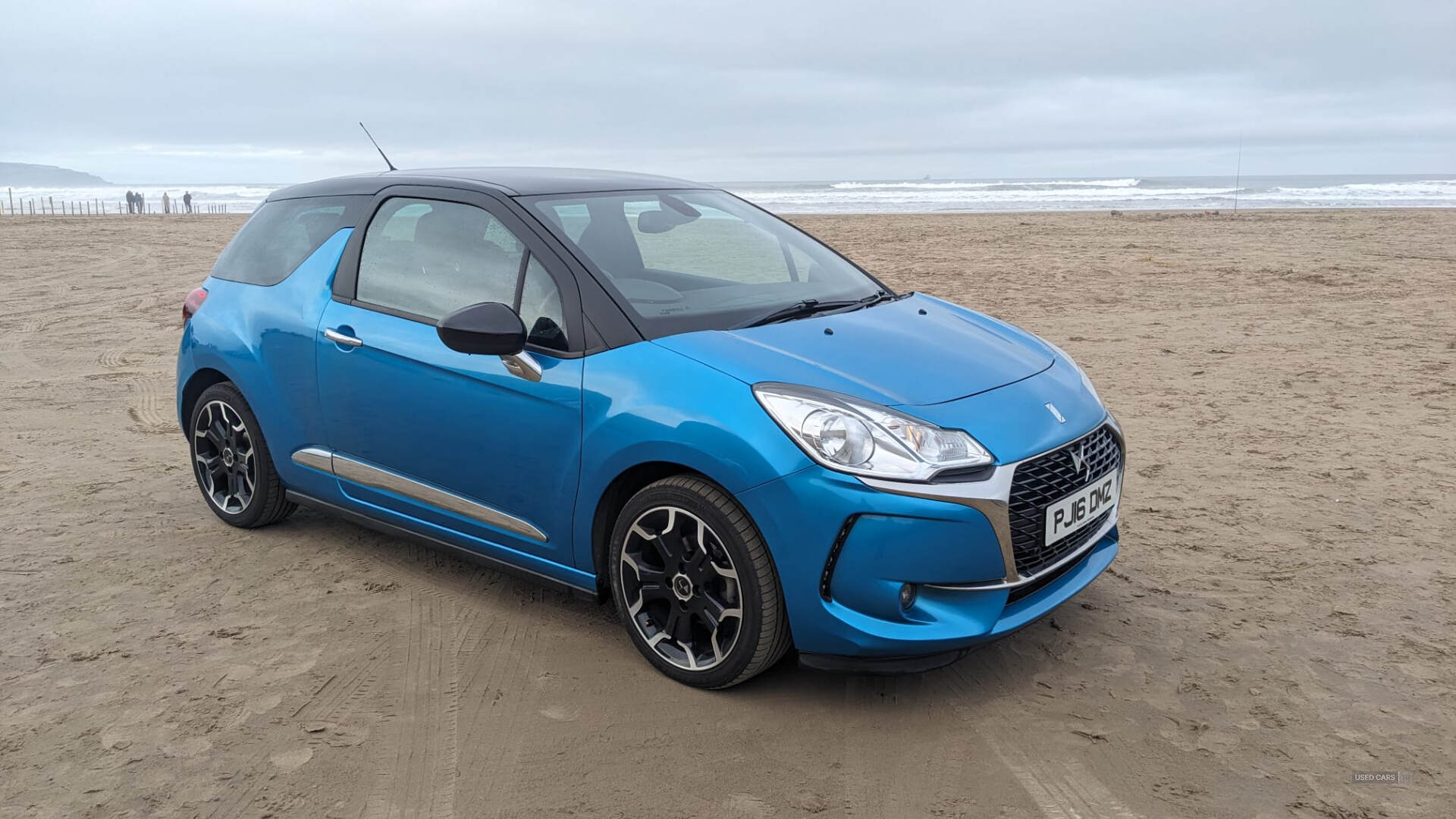 Apr 2016 DS 3 1.2 PureTech 82 Chic 3dr