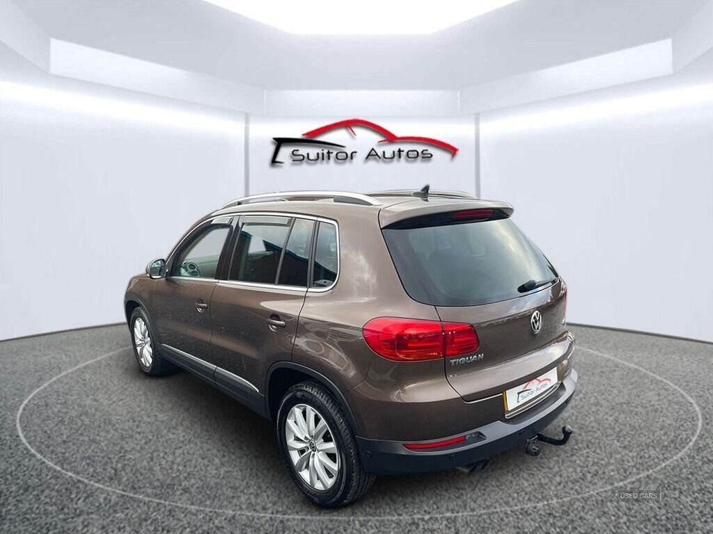 Jan 2014 Volkswagen Tiguan 2.0 TDi BlueMotion Tech Match 5dr [2WD]