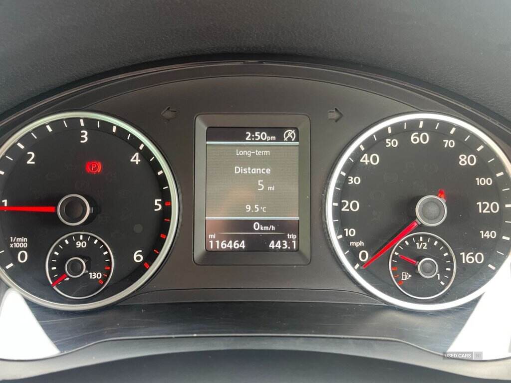 Jan 2014 Volkswagen Tiguan 2.0 TDi BlueMotion Tech Match 5dr [2WD]