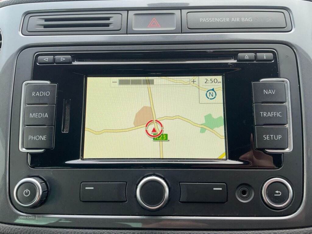 Jan 2014 Volkswagen Tiguan 2.0 TDi BlueMotion Tech Match 5dr [2WD]