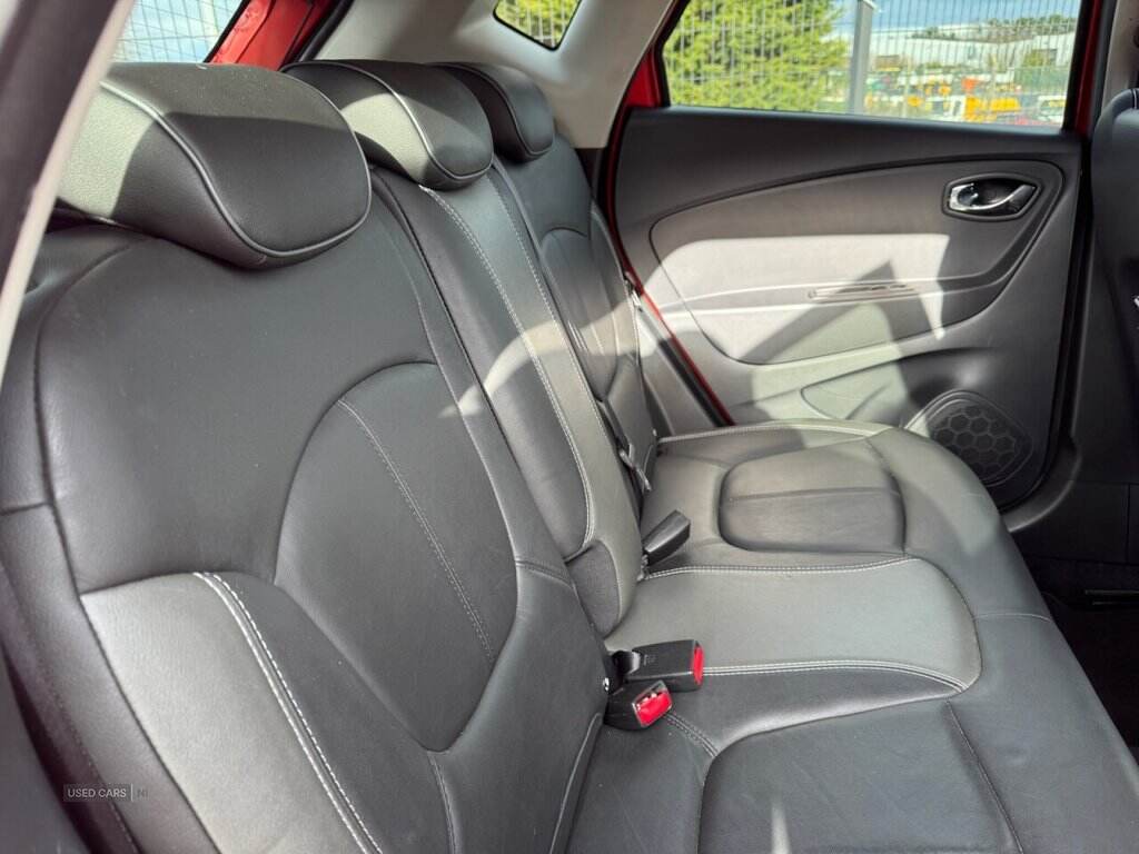 Mar 2016 Renault Captur 0.9 TCE 90 Signature Nav 5dr