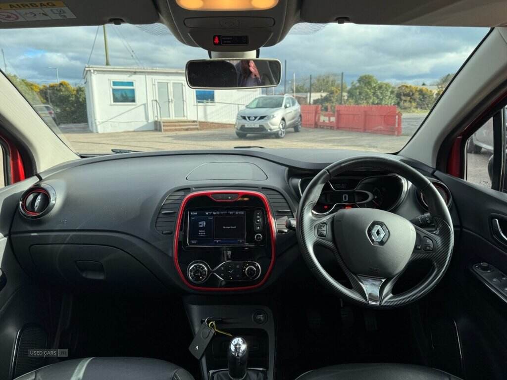 Mar 2016 Renault Captur 0.9 TCE 90 Signature Nav 5dr