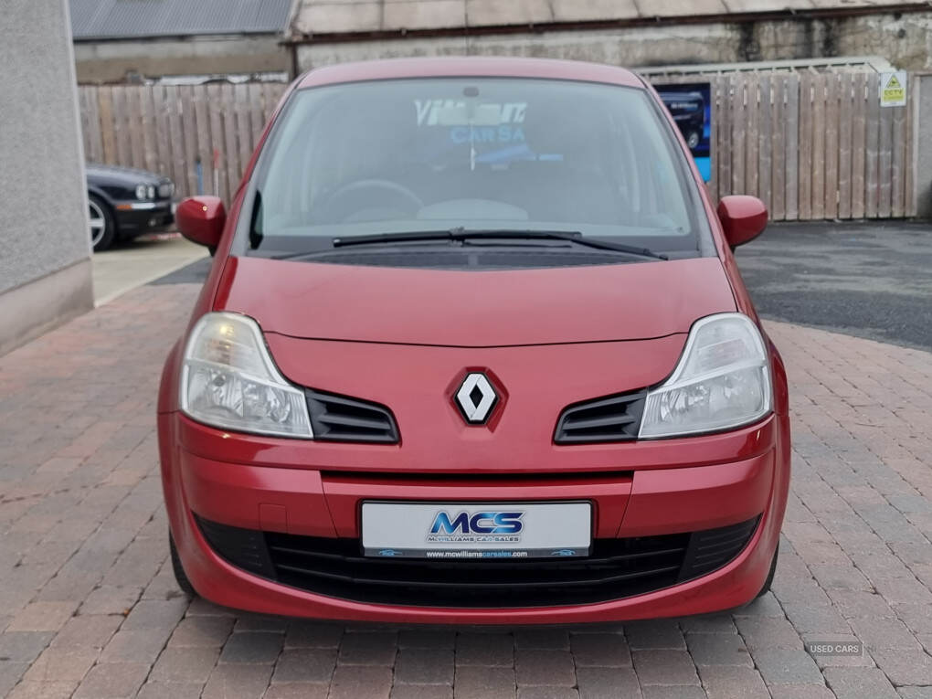Mar 2011 Renault Modus Grand Expression 16V