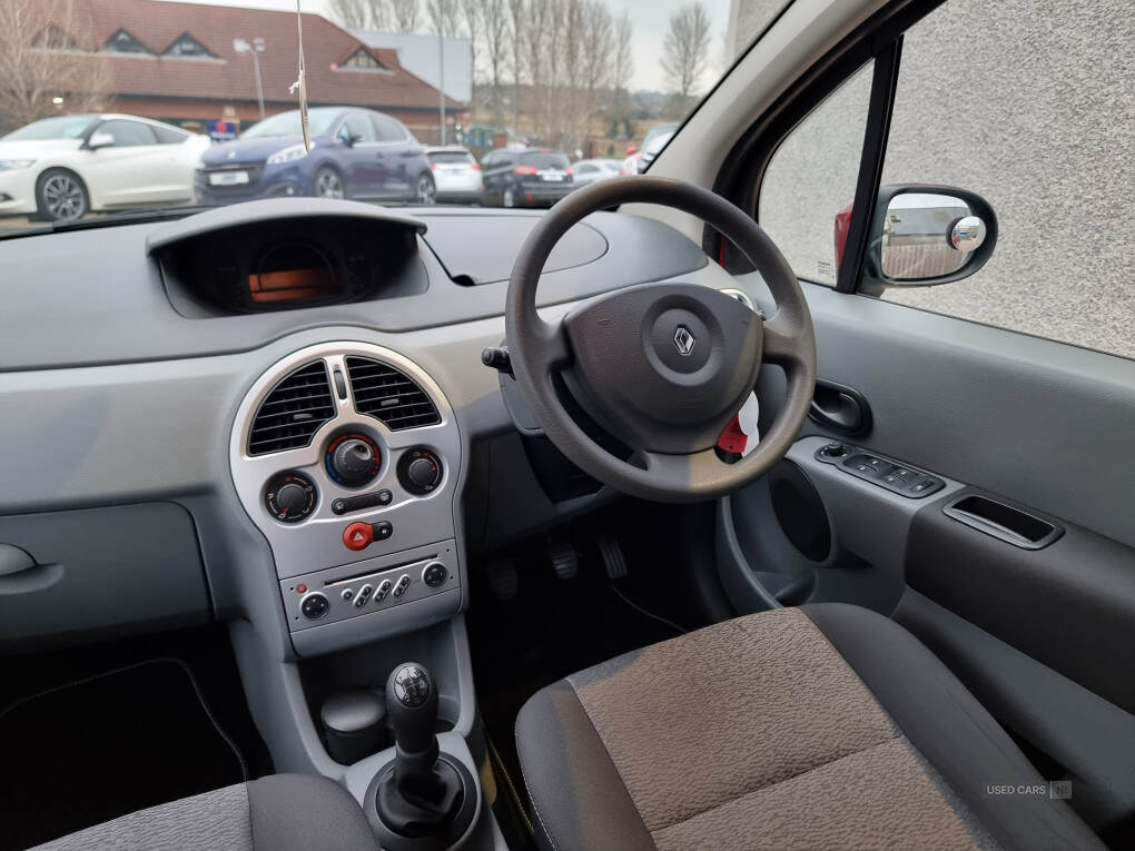 Mar 2011 Renault Modus Grand Expression 16V