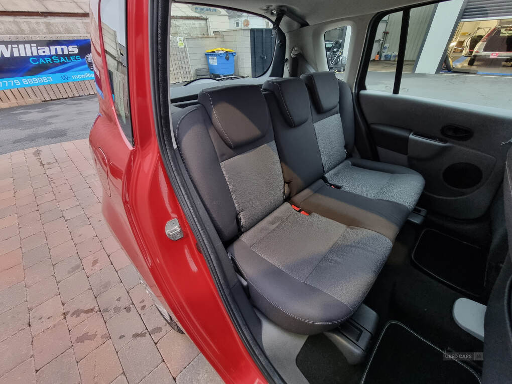 Mar 2011 Renault Modus Grand Expression 16V