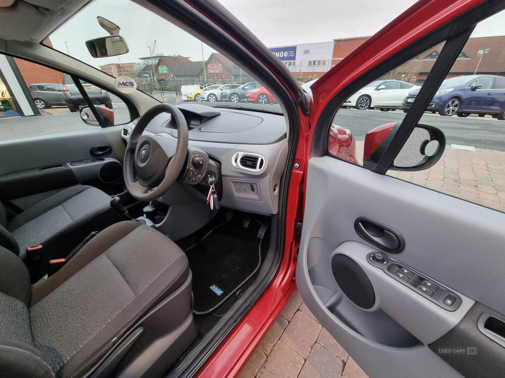 Mar 2011 Renault Modus Grand Expression 16V