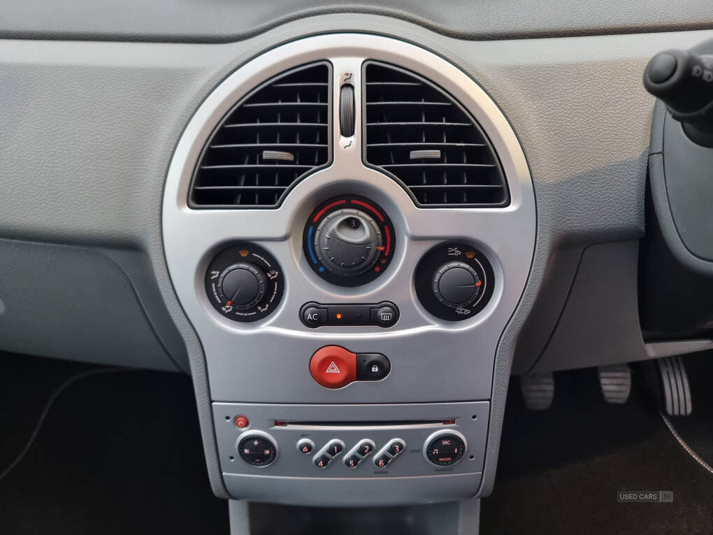 Mar 2011 Renault Modus Grand Expression 16V