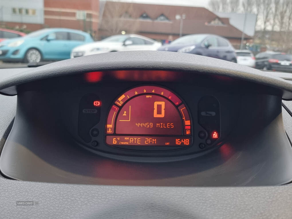 Mar 2011 Renault Modus Grand Expression 16V