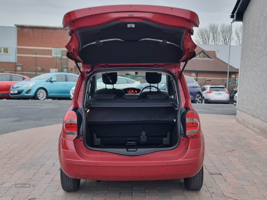 Mar 2011 Renault Modus Grand Expression 16V
