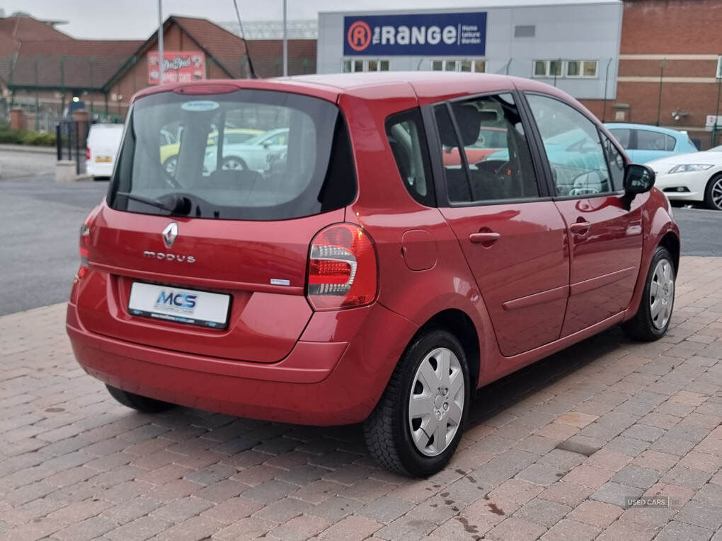 Mar 2011 Renault Modus Grand Expression 16V
