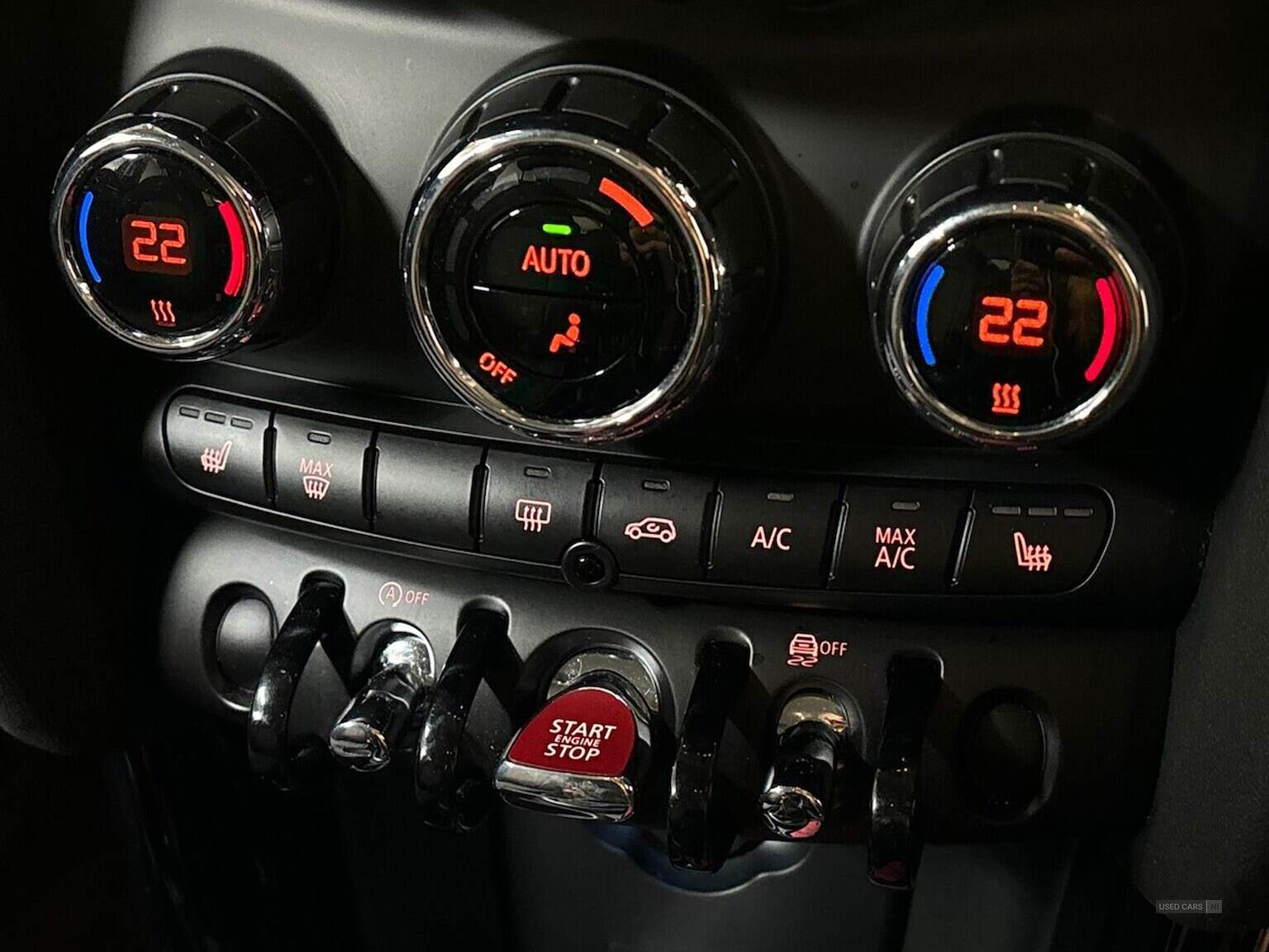 Mar 2022 MINI HATCHBACK 1.5 One Classic 5Dr