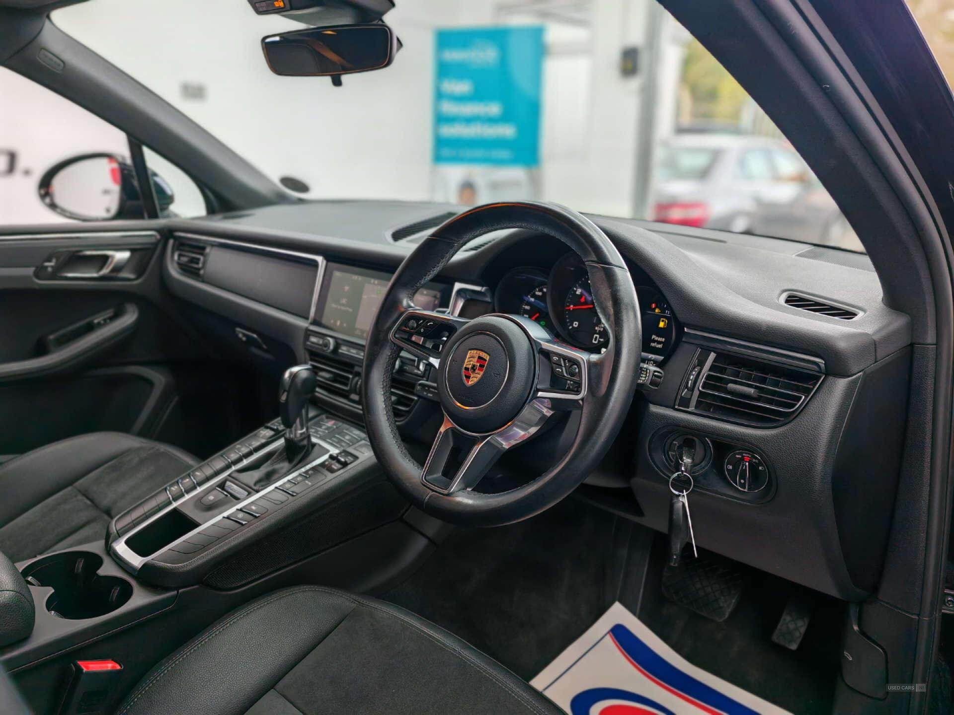Jun 2020 Porsche Macan 5dr PDK