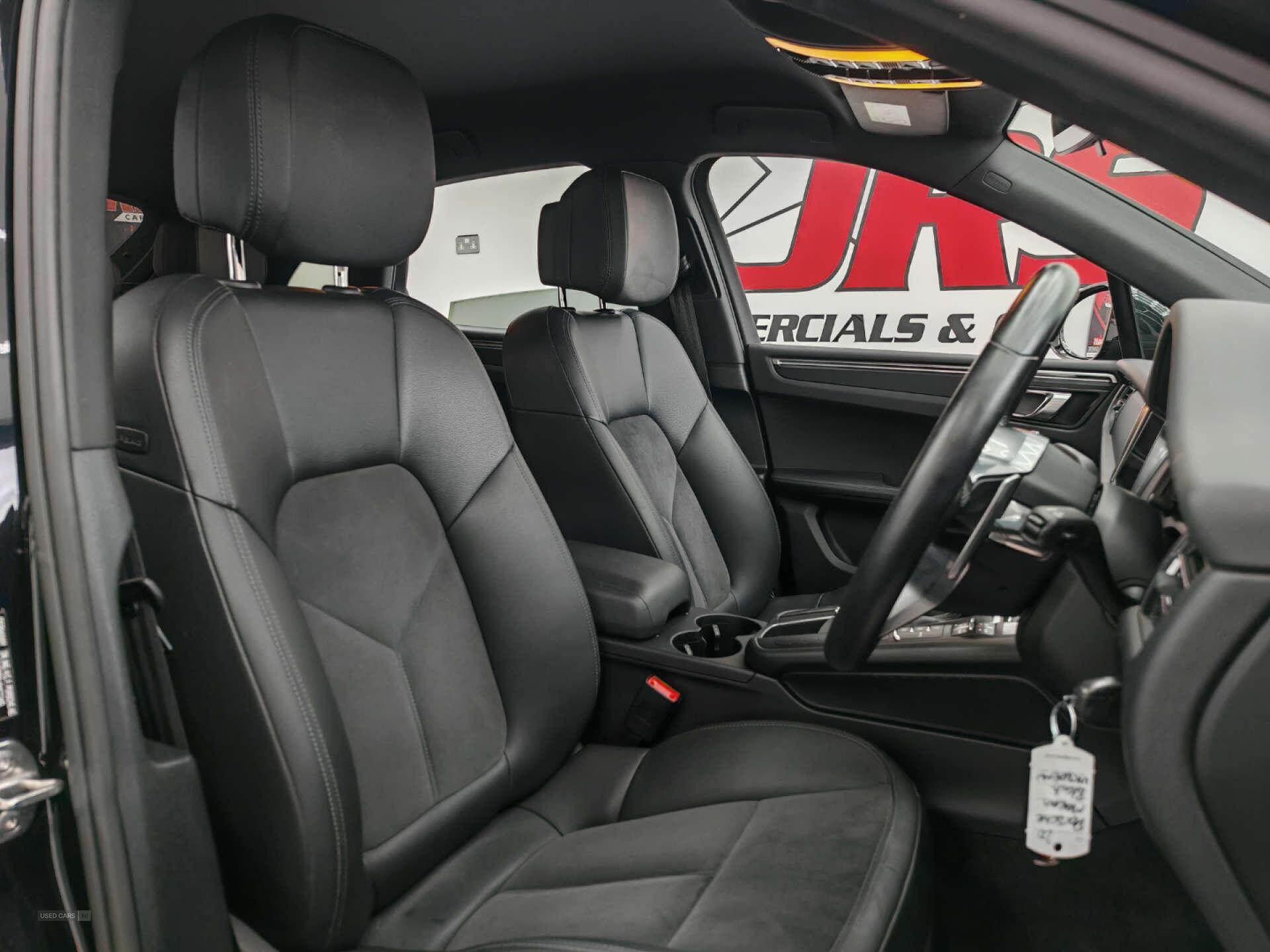 Jun 2020 Porsche Macan 5dr PDK