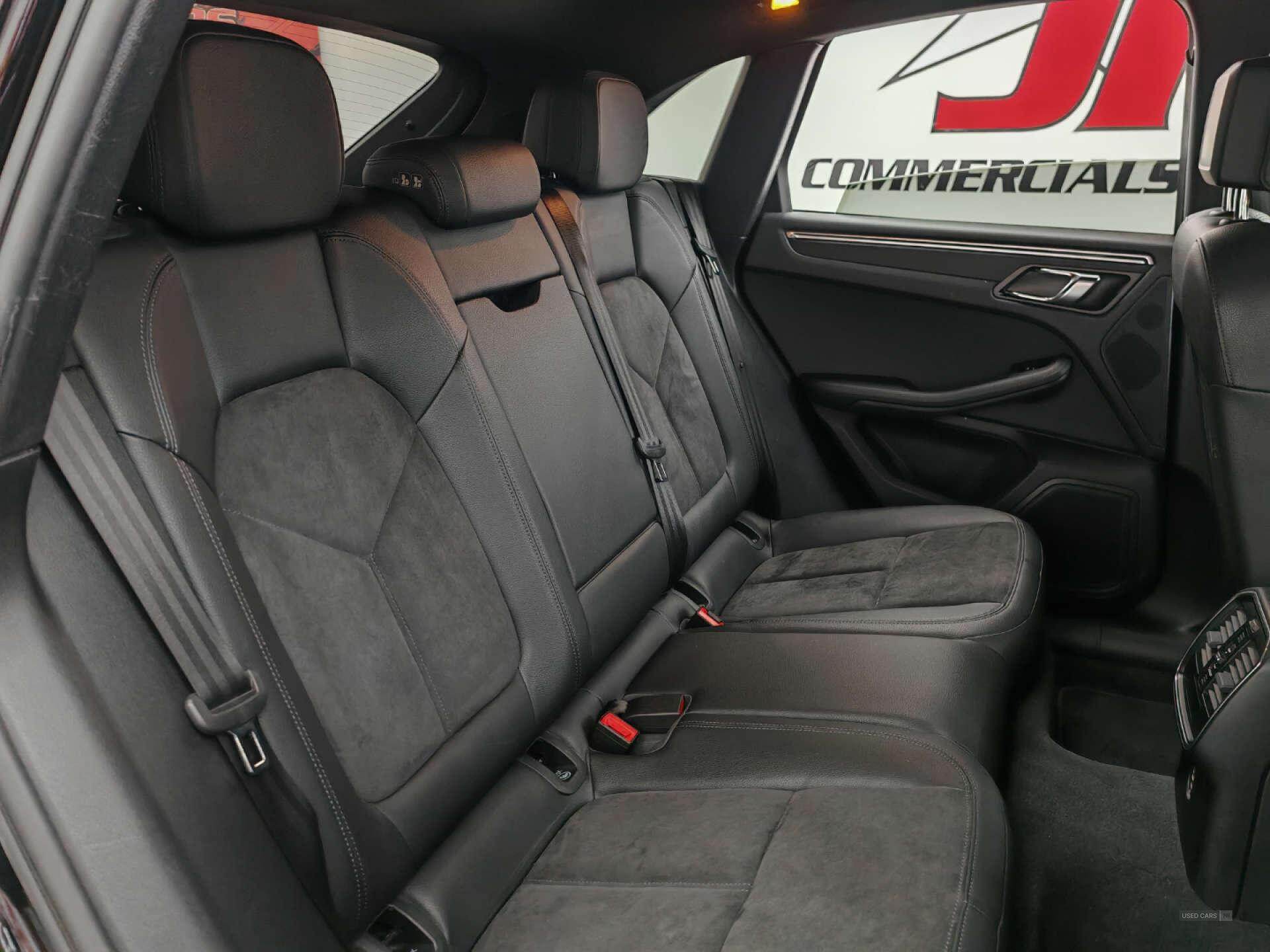 Jun 2020 Porsche Macan 5dr PDK