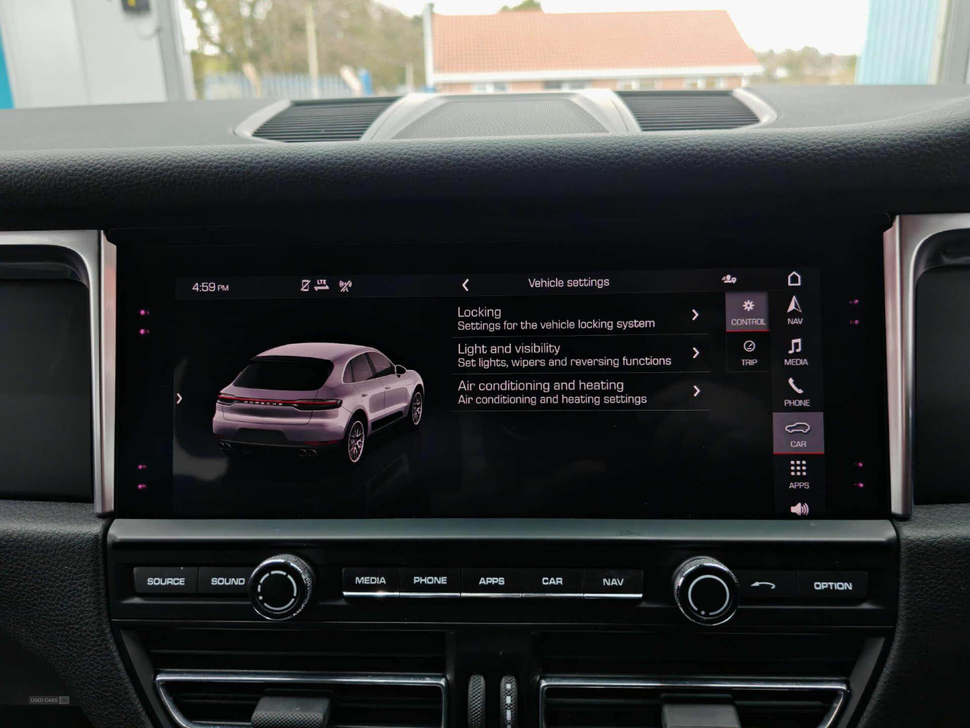 Jun 2020 Porsche Macan 5dr PDK