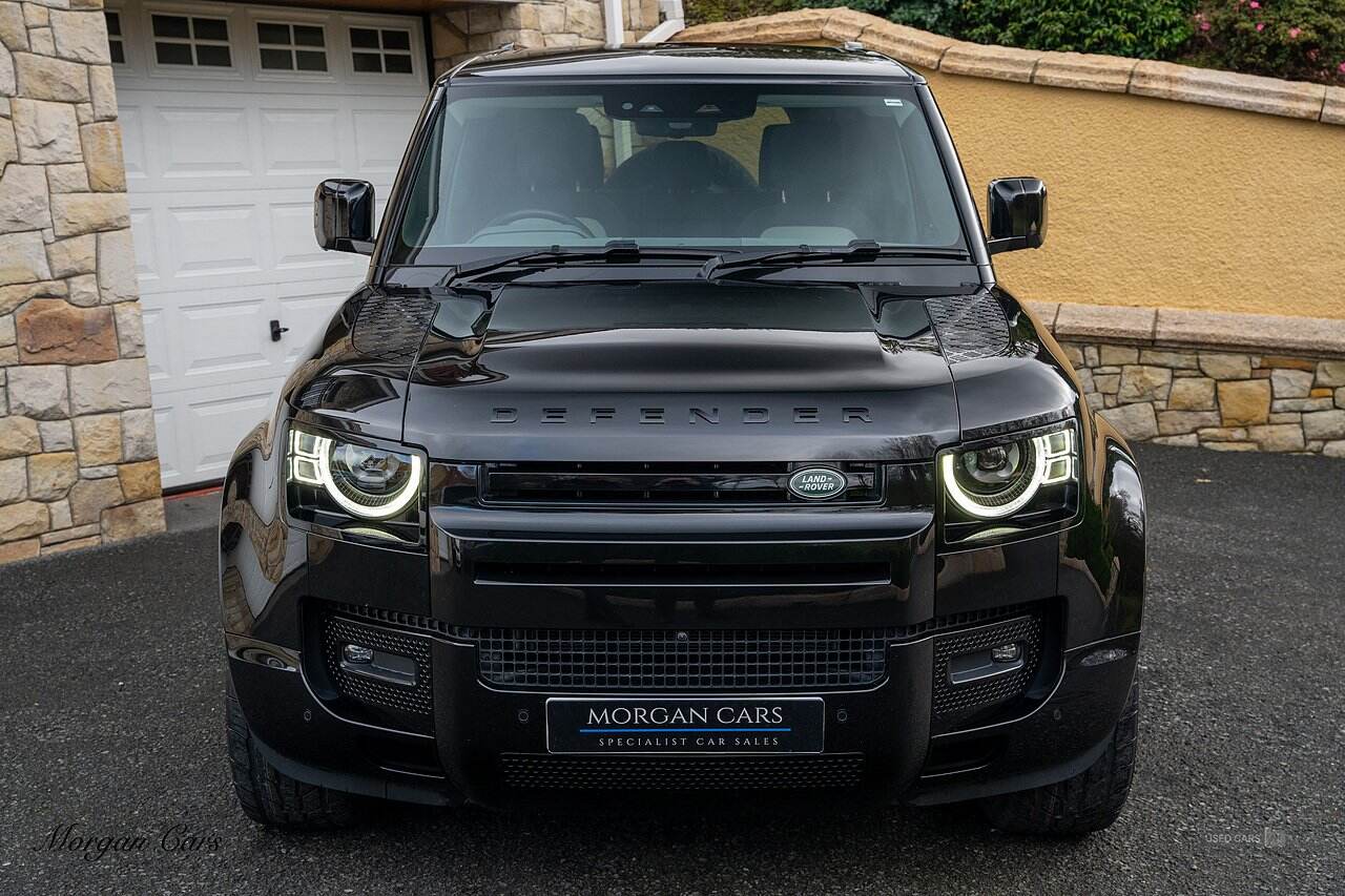 Dec 2023 Land Rover Defender 3.0 D250 X-Dynamic HSE 110 5dr Auto