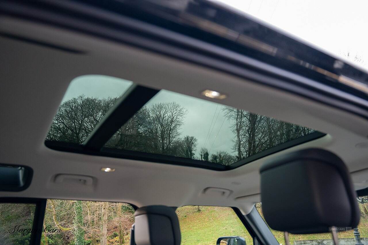 Dec 2023 Land Rover Defender 3.0 D250 X-Dynamic HSE 110 5dr Auto