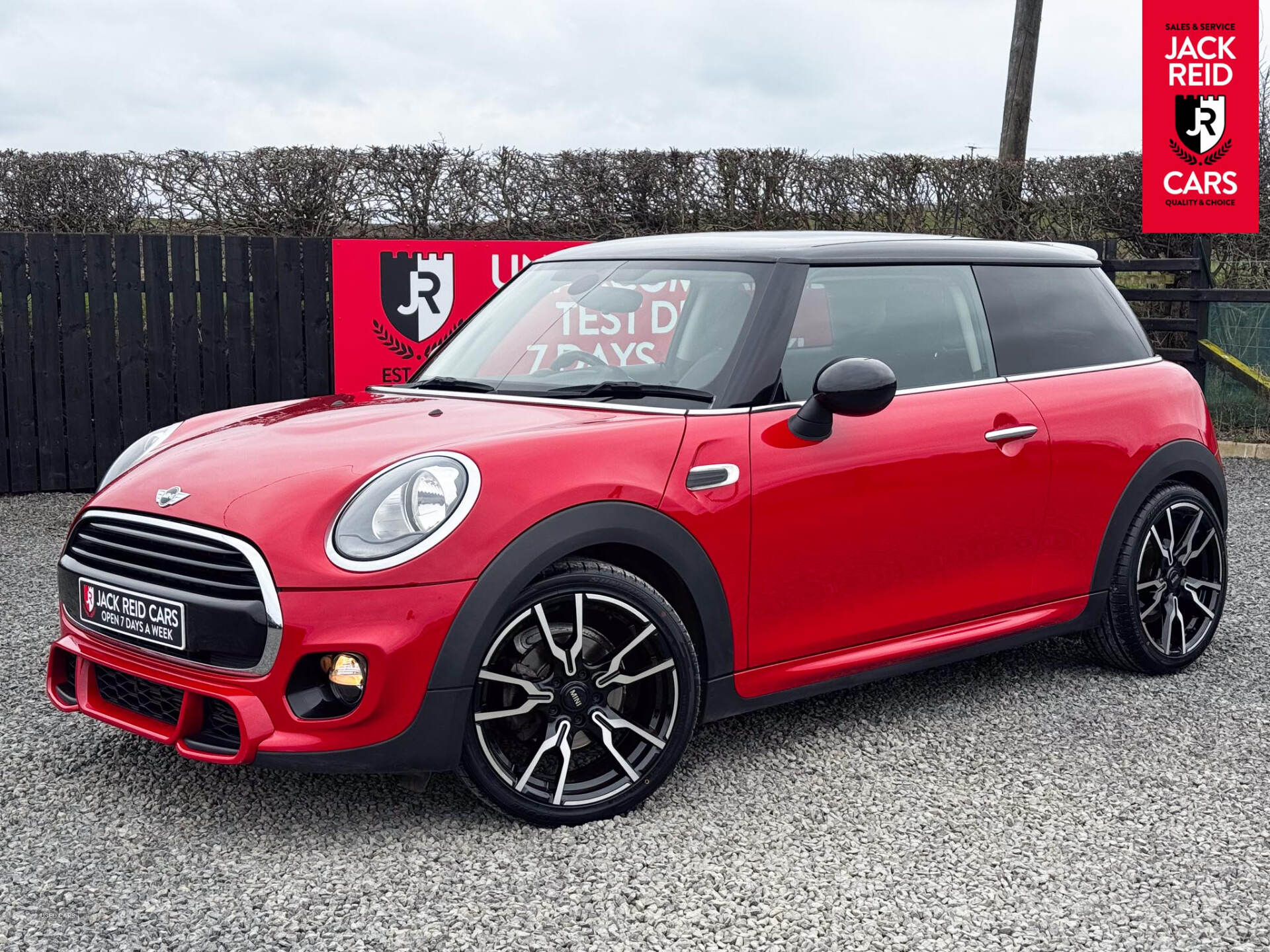 Mar 2018 MINI Hatch 1.5 Cooper 3dr