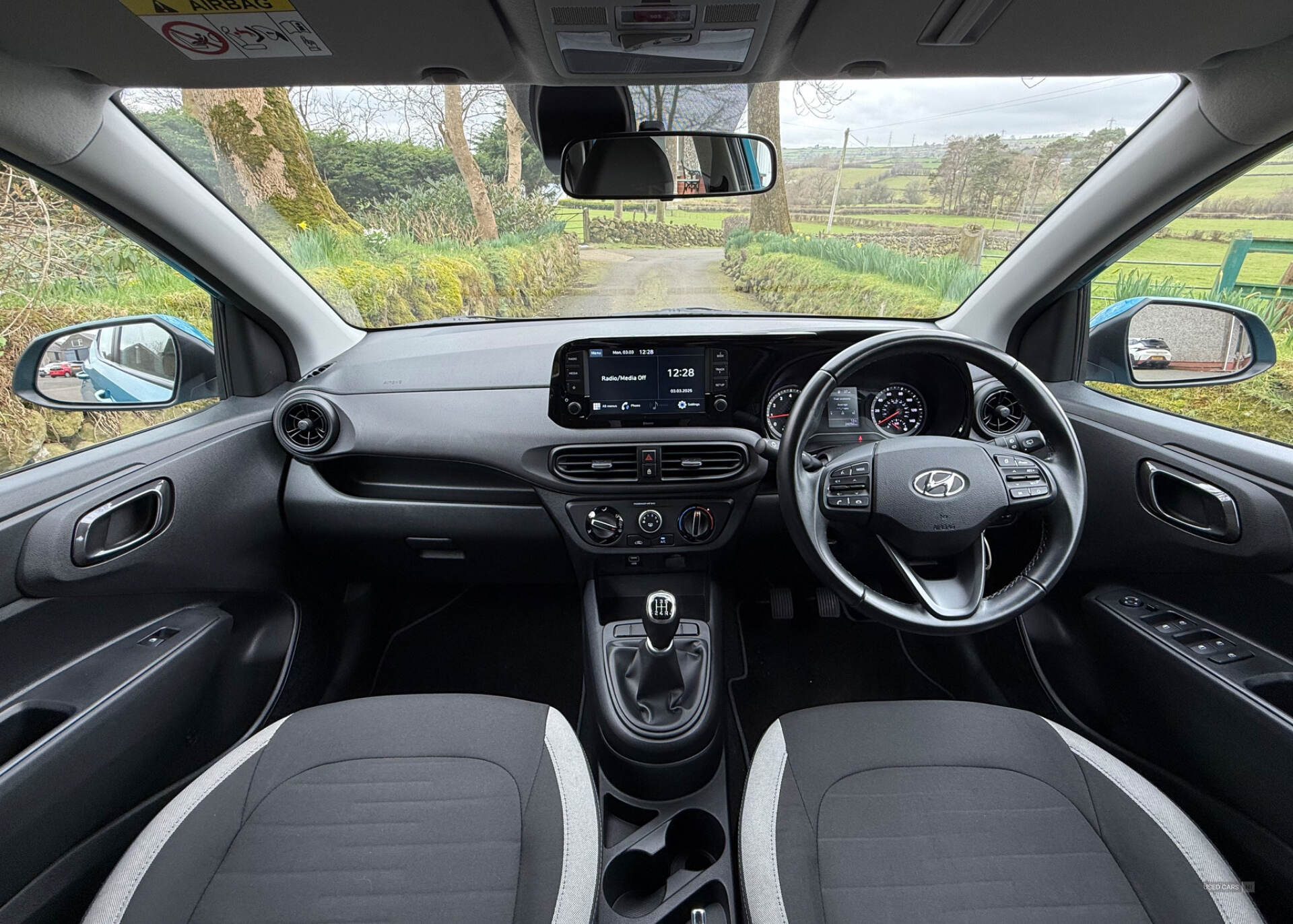 Hyundai i10 HATCHBACK in Antrim
