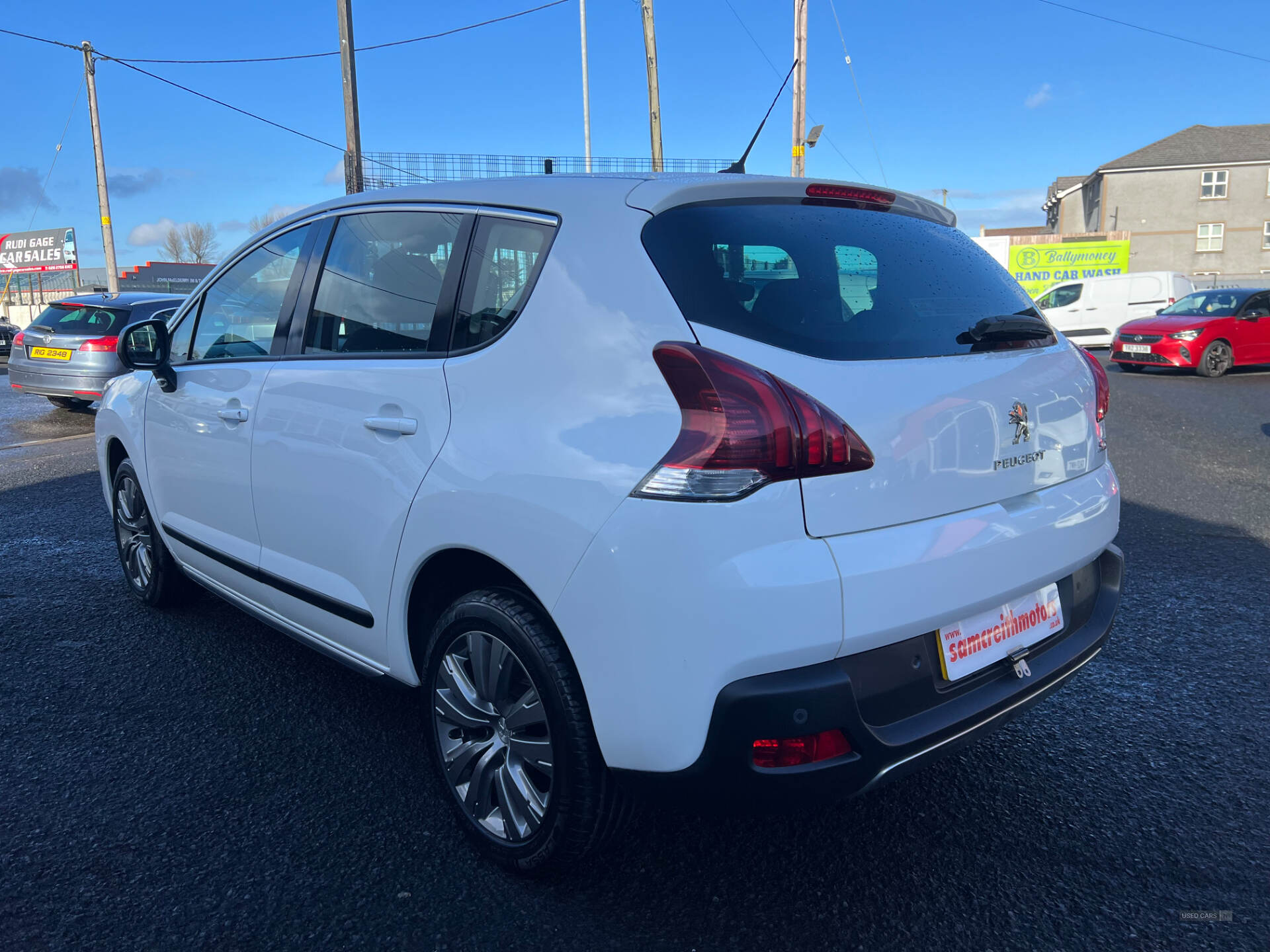 Peugeot 3008 DIESEL ESTATE in Antrim