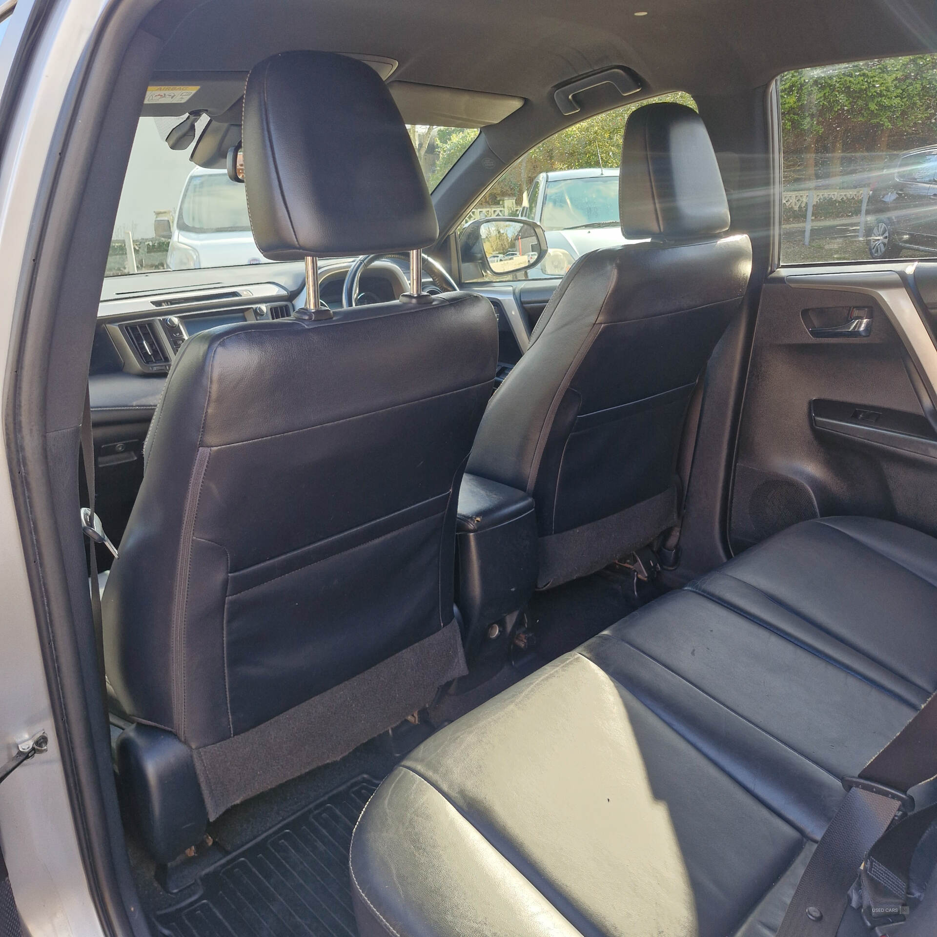 Mar 2018 Toyota RAV4