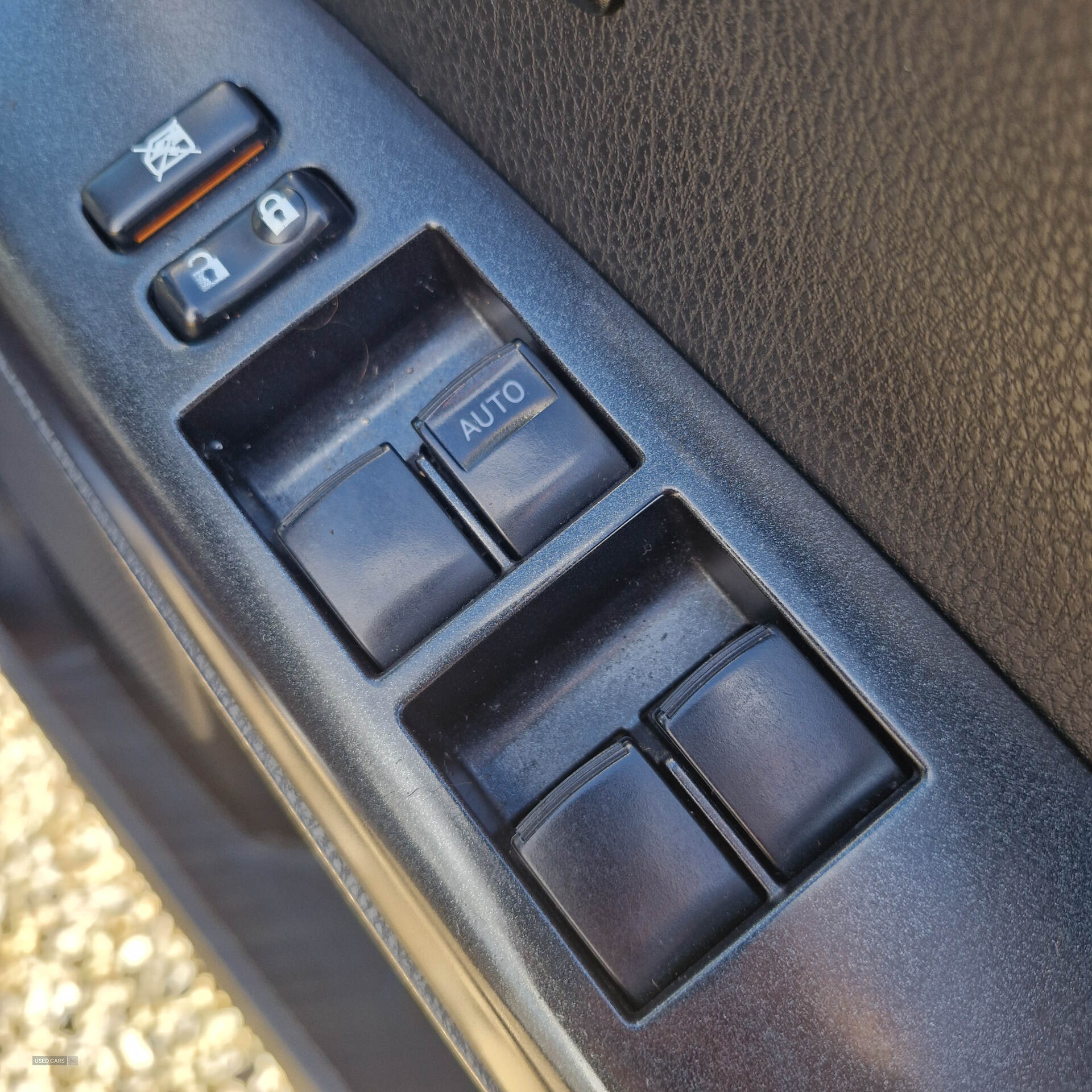 Mar 2018 Toyota RAV4