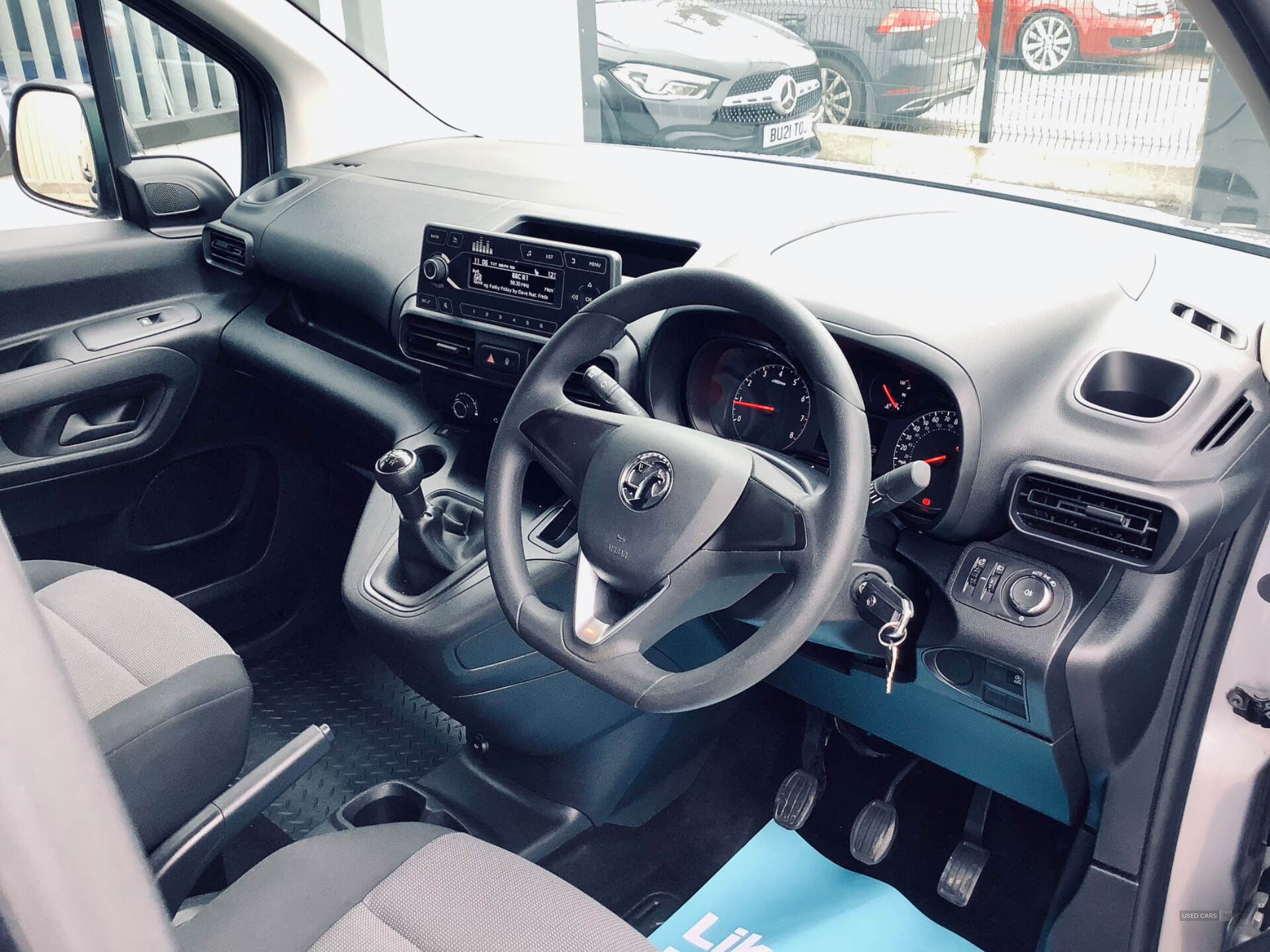 Jun 2019 Vauxhall Combo 2000 1.6 Turbo D 100ps H1 Edition Van