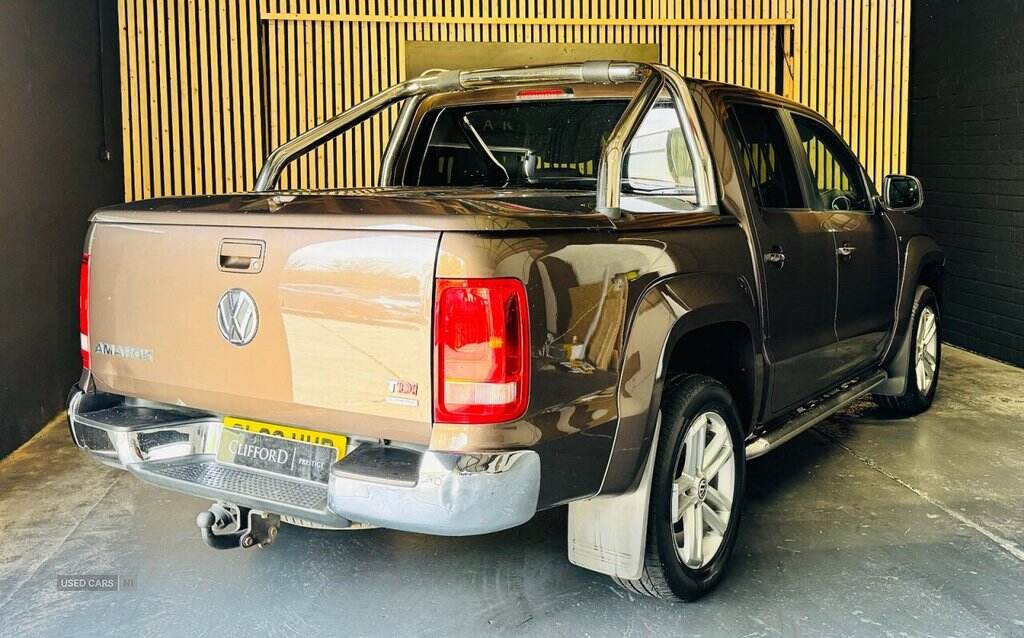 Nov 2013 Volkswagen Amarok D/Cab Pick Up Highline 2.0 BiTDI 180 BMT 4MTN Auto