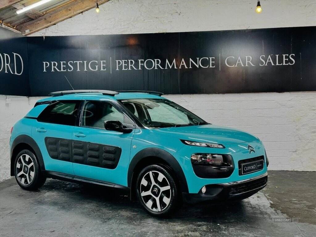 Jul 2015 Citroen C4 Cactus 1.2 PureTech [82] Feel 5dr