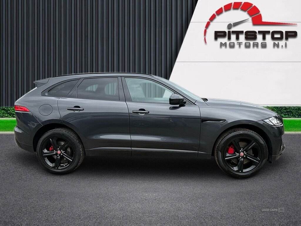 Apr 2017 Jaguar F-Pace 3.0d V6 S 5dr Auto AWD