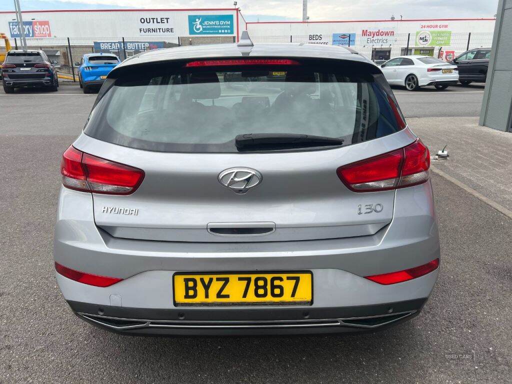 Jan 2023 Hyundai i30 1.0T GDi SE Connect 5dr