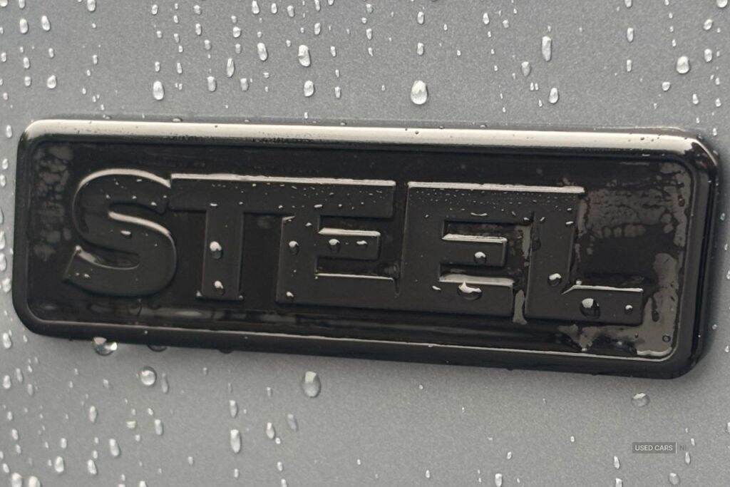 Apr 2025 Isuzu D-Max V-Cross STEEL Edition Automatic