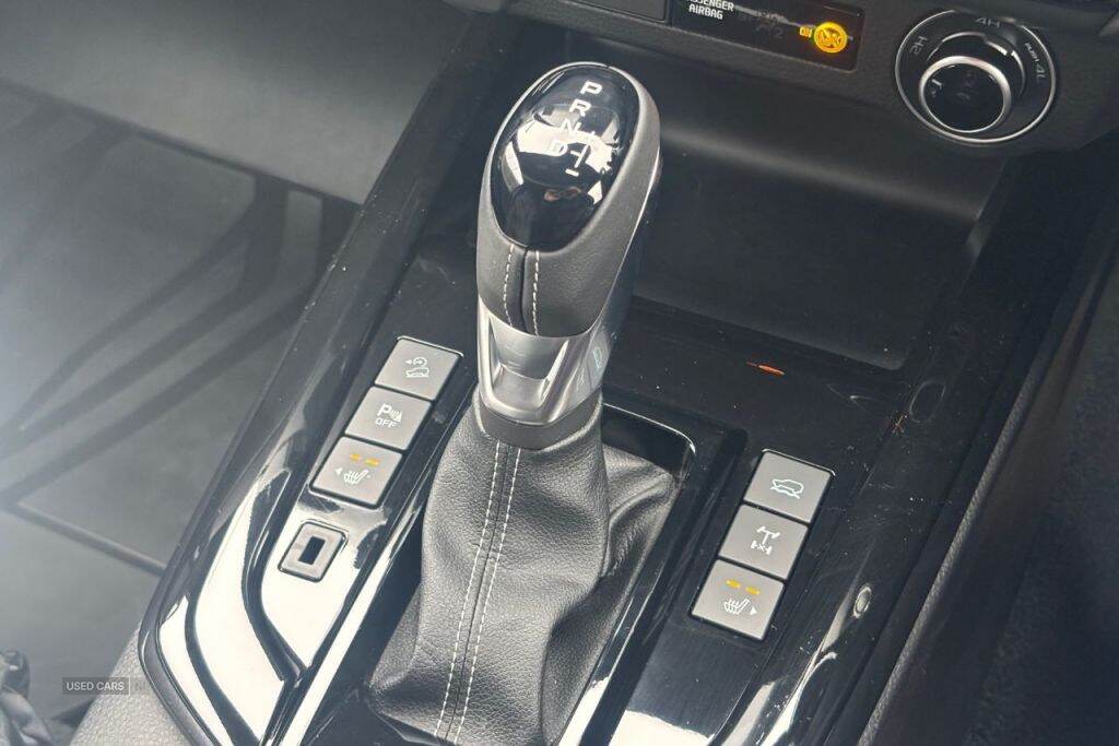 Apr 2025 Isuzu D-Max V-Cross STEEL Edition Automatic