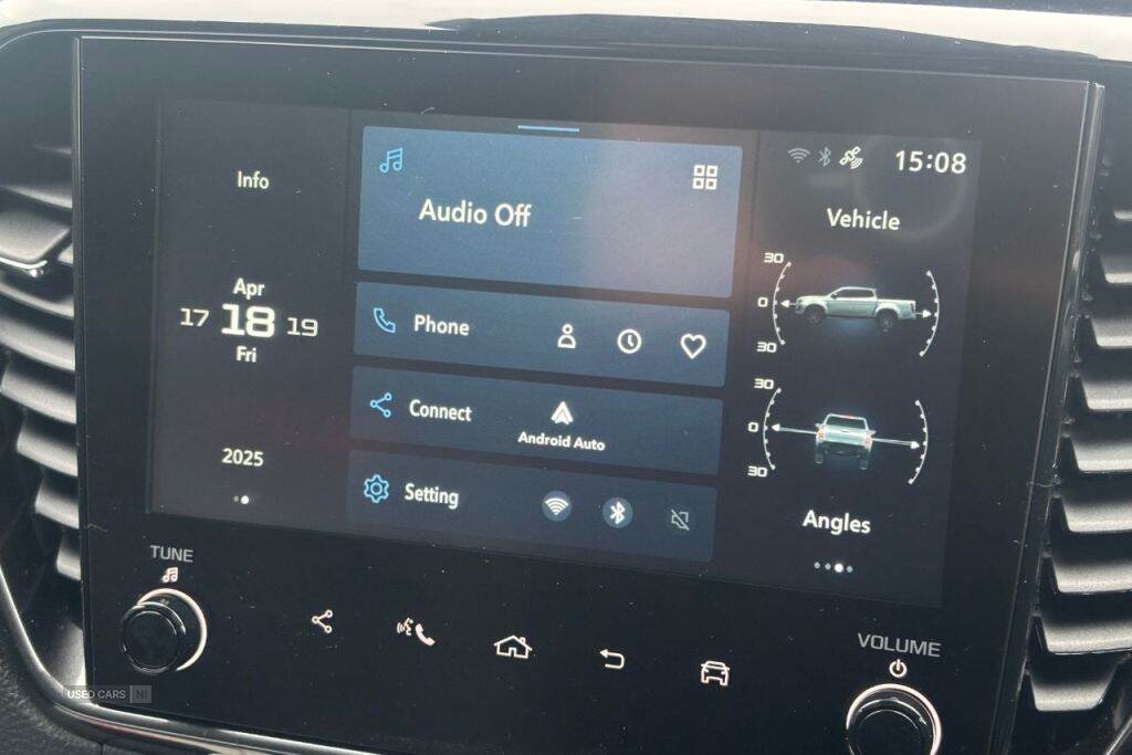 Apr 2025 Isuzu D-Max V-Cross STEEL Edition Automatic