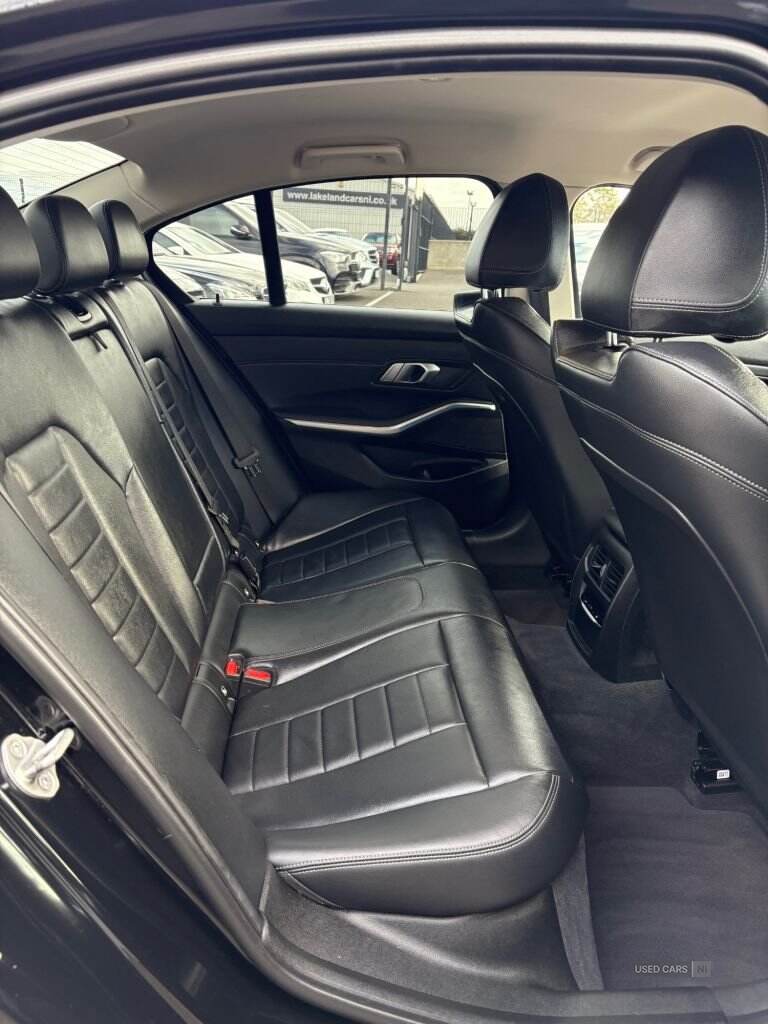 Aug 2021 BMW 3 Series 330e xDrive Sport Pro 4dr Step Auto