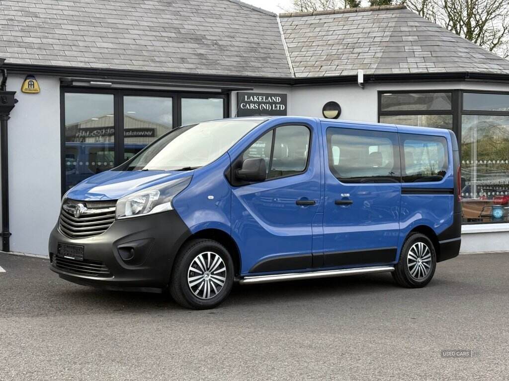 Jun 2016 Vauxhall Vivaro 2900 1.6CDTI 95PS ecoFLEX H1 Combi 9 Seat