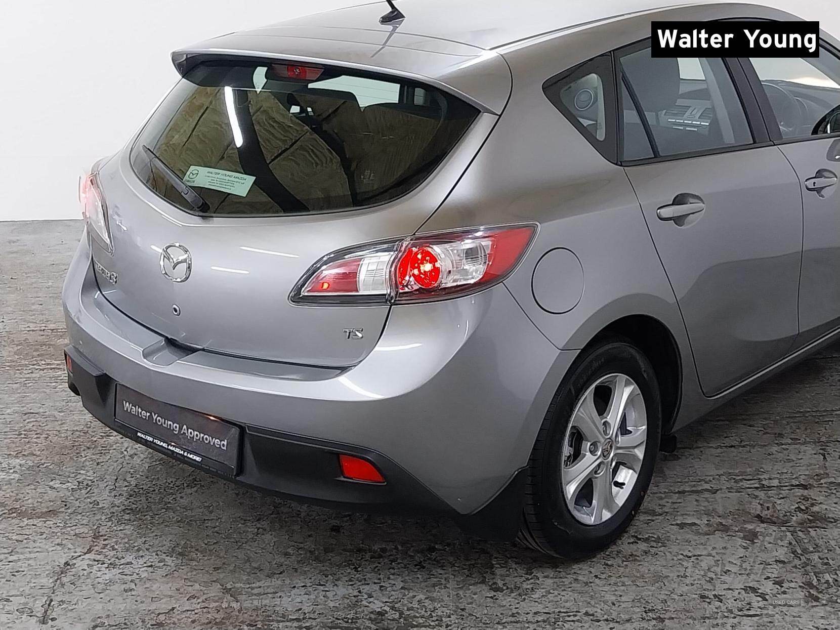 Nov 2021 Mazda Mazda3 1.6 TS Hatchback 5dr Petrol Manual Euro 4 (105 ps)