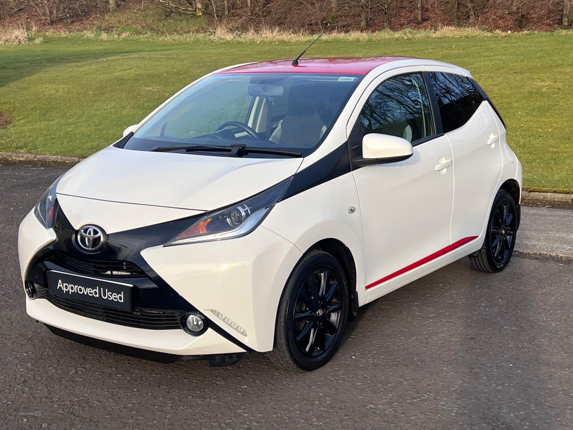 Feb 2018 Toyota Aygo 1.0 VVT-i X-Press 5dr x-shift