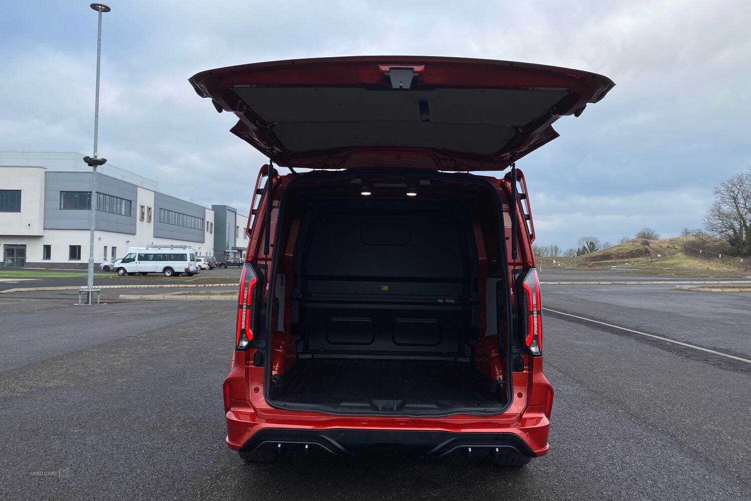 Ford Transit Custom 320 MSRT AUTO L2 LWB Double Cab In Van 2.5 227PS PHEV CVT 6.2 FWD Low Roof, LIFTGATE REAR CARGO DOORS, TOW BAR