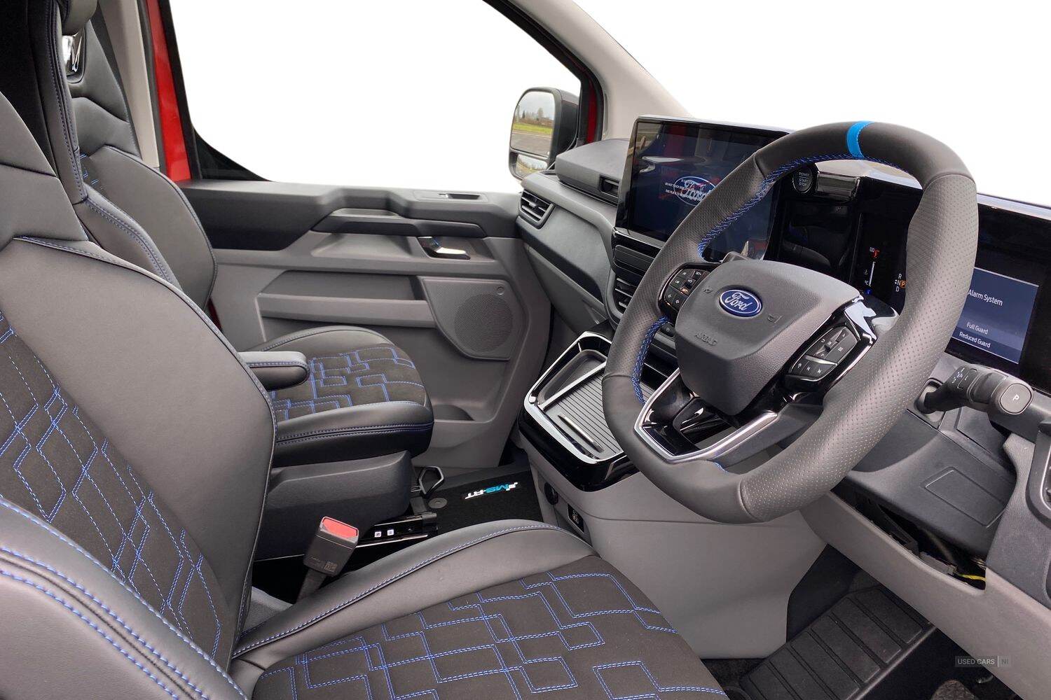 Ford Transit Custom 320 MSRT AUTO L2 LWB Double Cab In Van 2.5 227PS PHEV CVT 6.2 FWD Low Roof, LIFTGATE REAR CARGO DOORS, TOW BAR