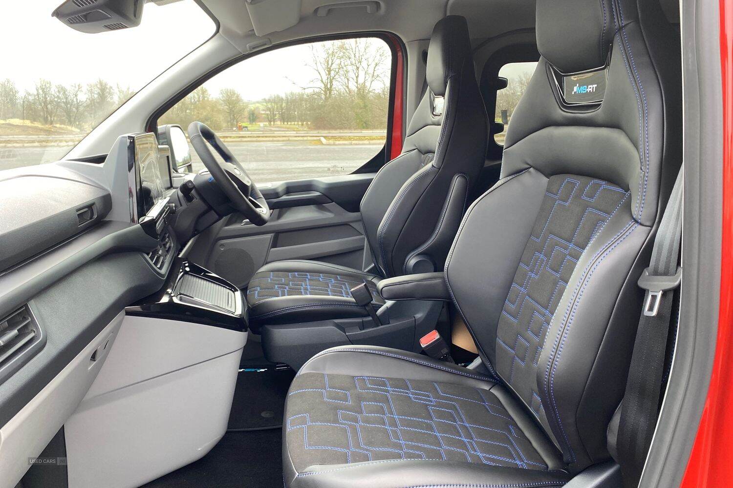 Ford Transit Custom 320 MSRT AUTO L2 LWB Double Cab In Van 2.5 227PS PHEV CVT 6.2 FWD Low Roof, LIFTGATE REAR CARGO DOORS, TOW BAR
