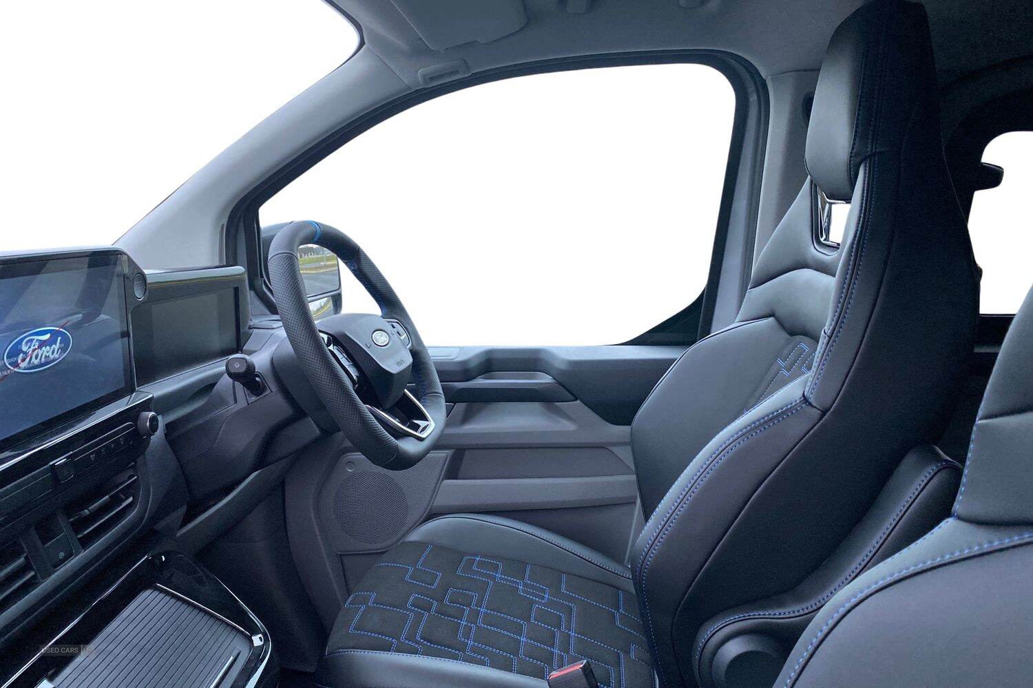 Ford E-TRANSIT CUSTOM 320 MSRT AUTO L1 SWB Double Cab In Van 65kWh 160kw 218PS BEV RWD Low Roof, LIFTGATE REAR CARGO DOOR, TOW BAR